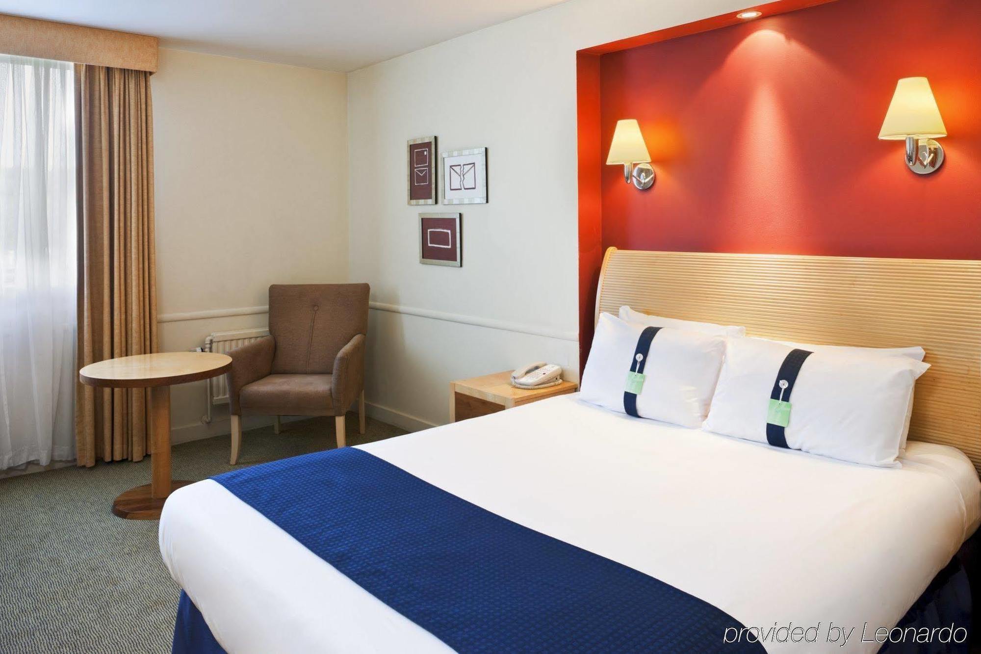 Holiday Inn Haydock By Ihg Buitenkant foto