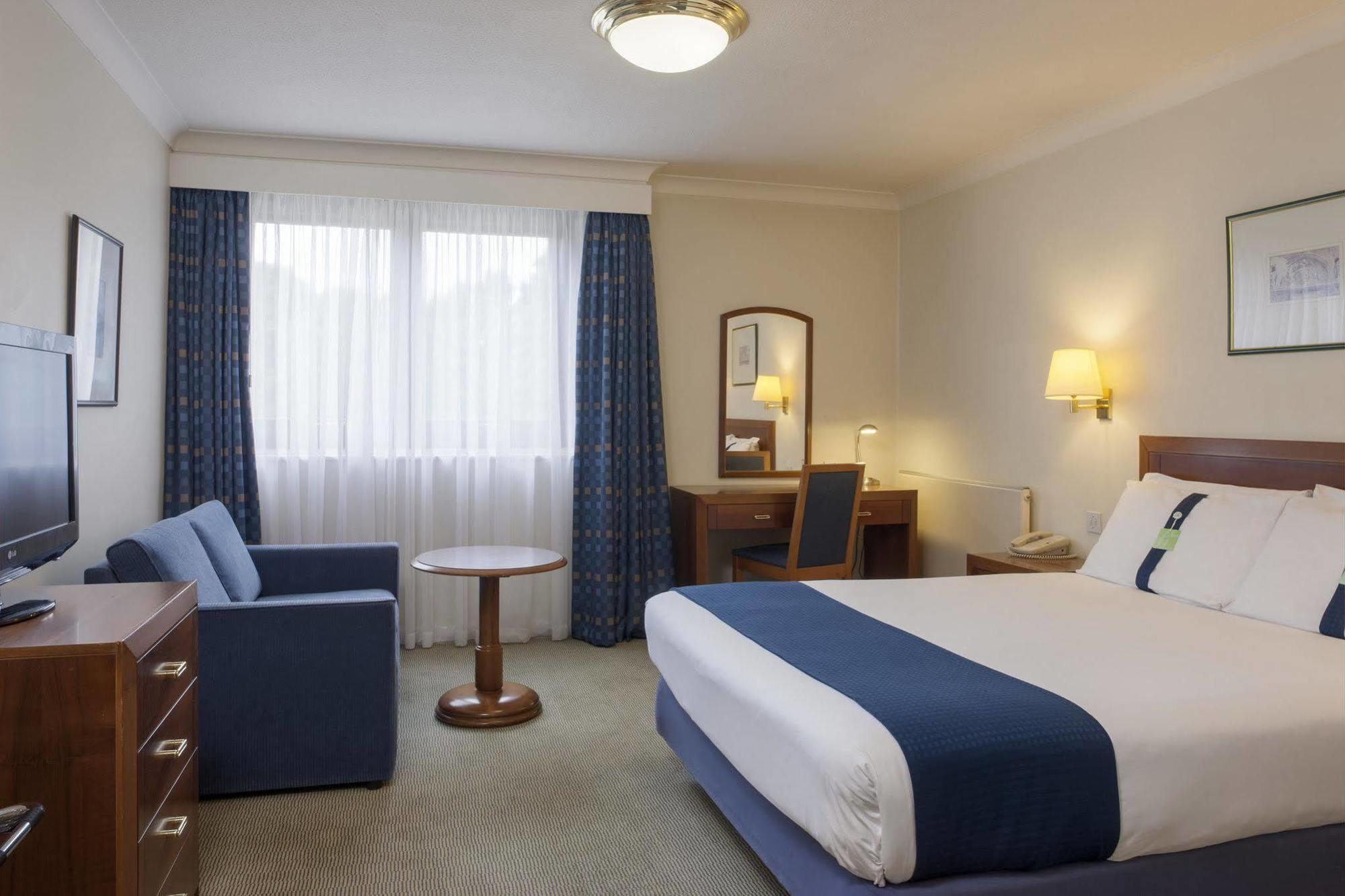 Holiday Inn Haydock By Ihg Buitenkant foto